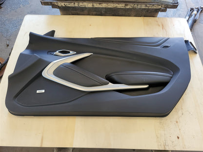 2016 CAMARO RH FRONT DOOR PANEL TRIM 2SS COUPE 34198 - image 1