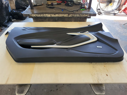 2016 CAMARO LH FRONT DOOR PANEL TRIM 2SS COUPE 34199 - image 3