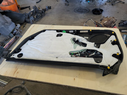 2016 CAMARO LH FRONT DOOR PANEL TRIM 2SS COUPE 34199 - image 10