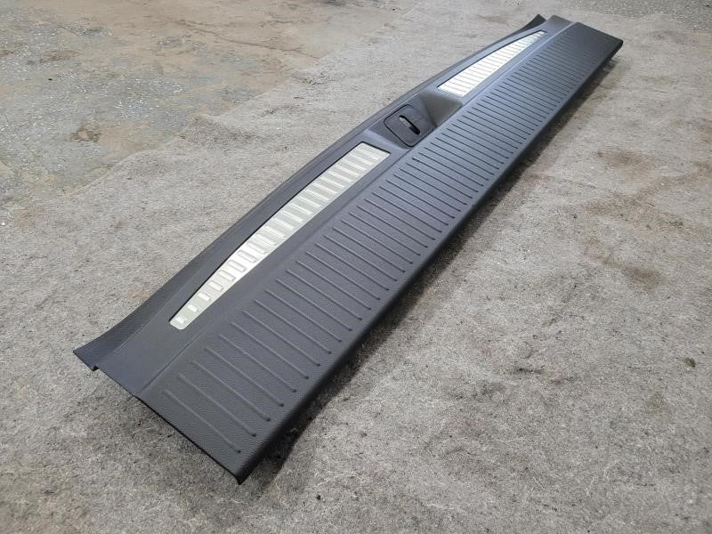 2015 YUKON REAR CARGO SILL SCRUFF TRIM PLATE 341 - image 5