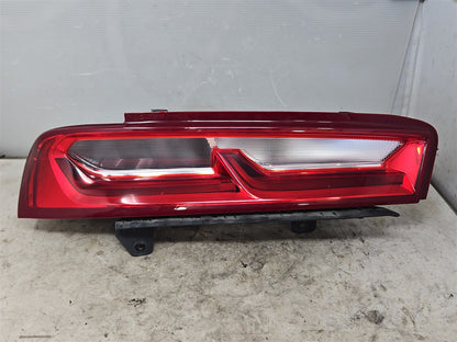 2016 CAMARO LH DRIVER TAIL LIGHT LAMP 34203 - image 1