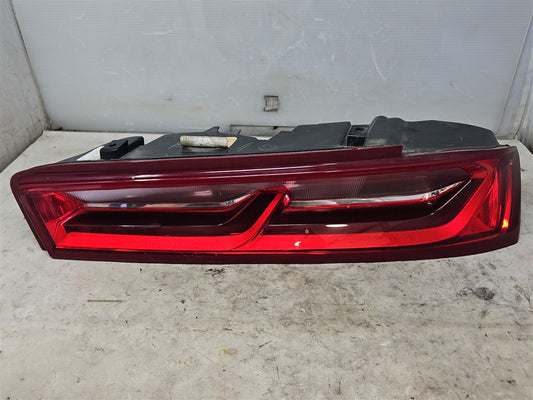 2016 CAMARO RH PASSENGER TAIL LIGHT 34204 - image 1