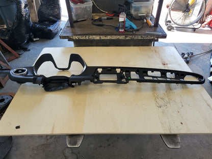 2016 CAMARO CLUSTER RADIO DASH BEZEL 84225815 34207 - image 2