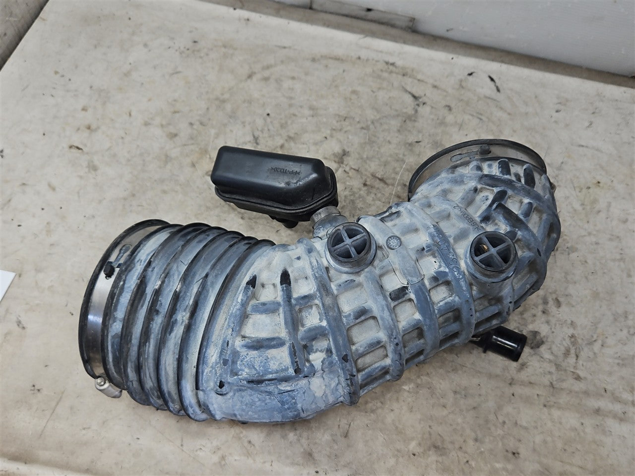 2016 CAMARO SS 6.2 OEM AIR INTAKE ELBOW 84468185 34212 - image 6