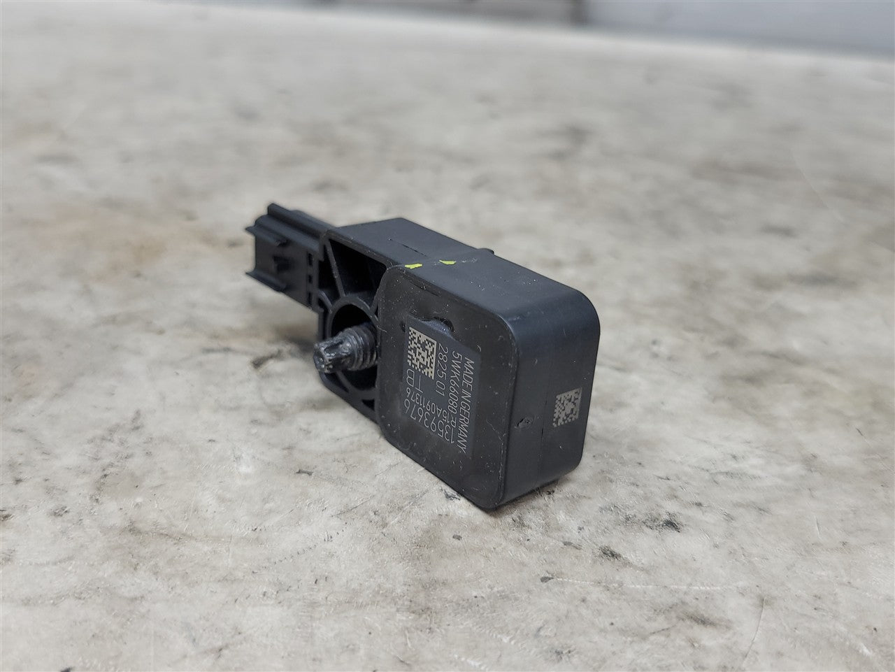 2016 CAMARO OEM GMC CHEVY CRASH SENSOR 13593676 34215 - image 6