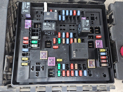2016 CAMARO SS ENGINE BAY FUSE BOX 84044721 34221 - image 14