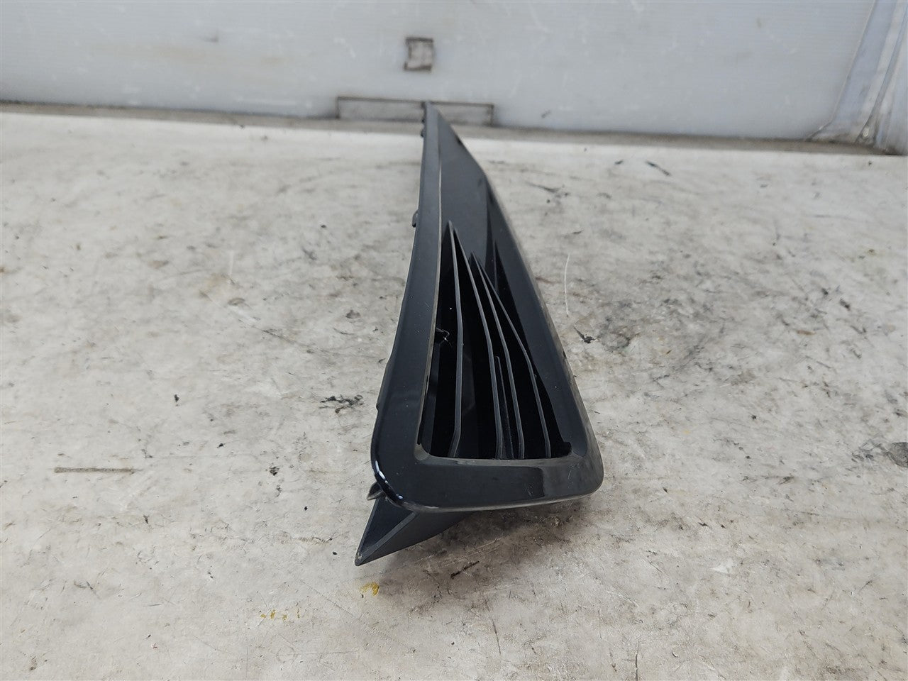 2016 CAMARO SS LH DRIVER HOOD SCOOP 23403779 34224 - image 5