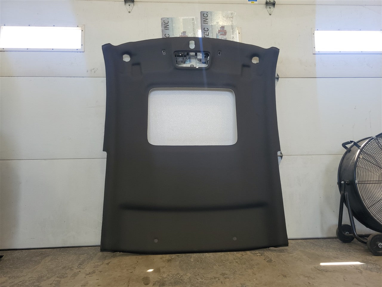2016 CAMARO BLACK HEADLINER WITH SUNROOF 84016670 34225 - image 5