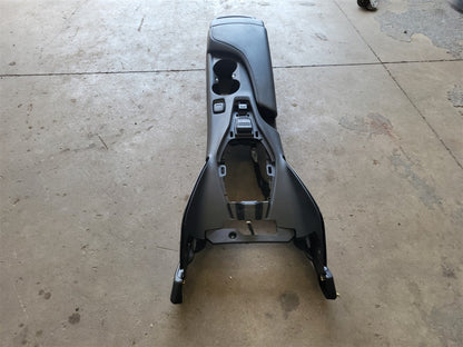 2016 CAMARO CENTER CONSOLE BLACK MANUAL TRANS 34228 - image 2
