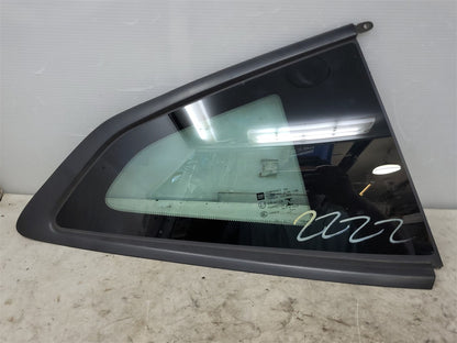 2016 CAMARO RH PASSENGER QUARTER GLASS COUPE 34230 - image 1