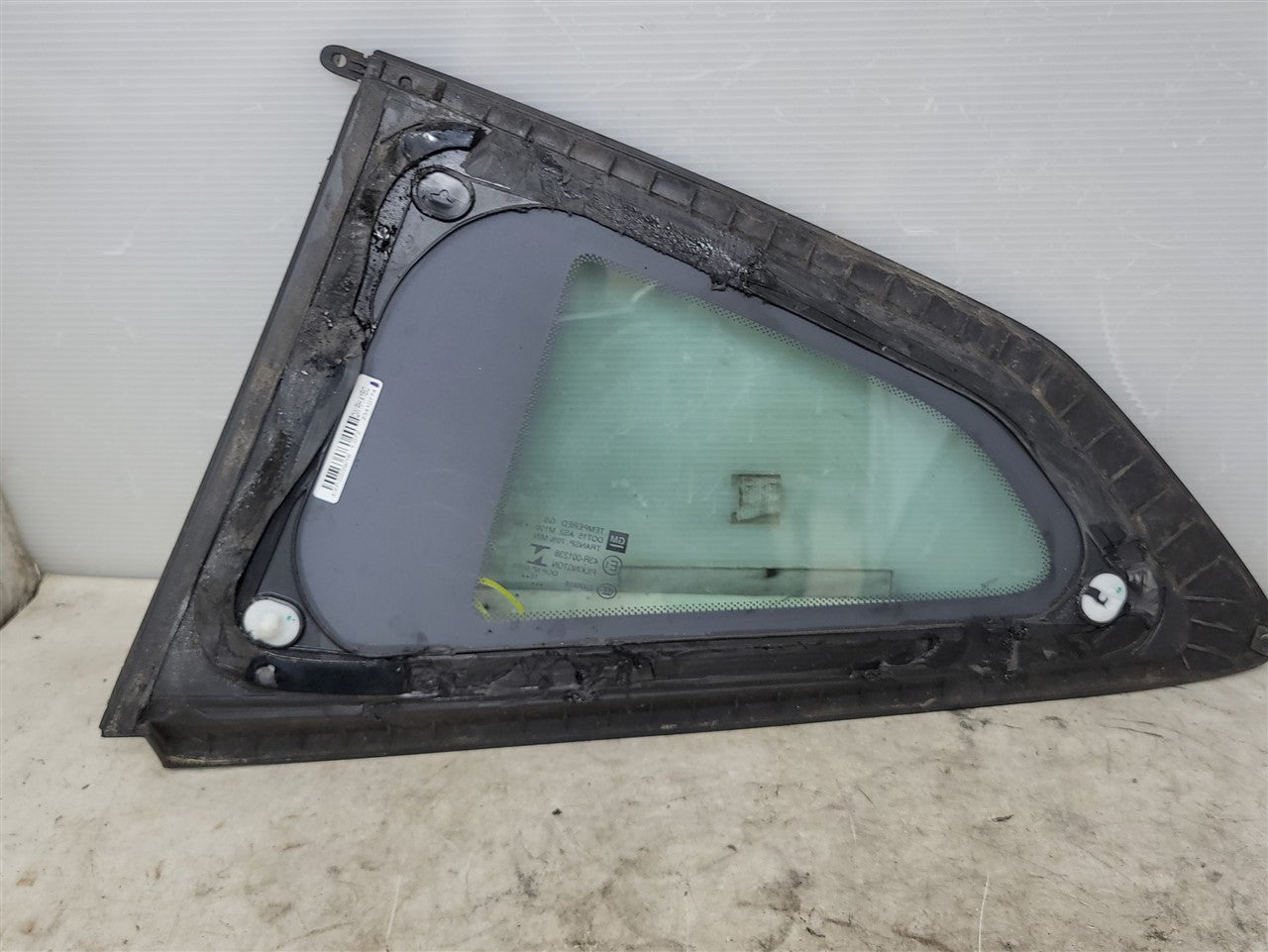 2016 CAMARO RH PASSENGER QUARTER GLASS COUPE 34230 - image 5