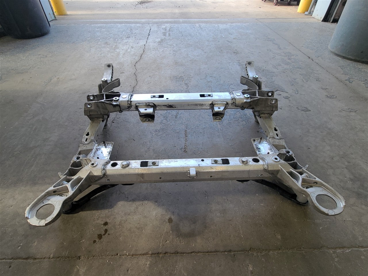 2016 CAMARO 6.2L FRONT ENGINE SUSPENSION CRADLE 34233 - image 7