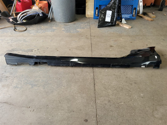 2016 CAMARO LH DRIVER ROCKER MOLDING BLACK GBA 34235 - image 2
