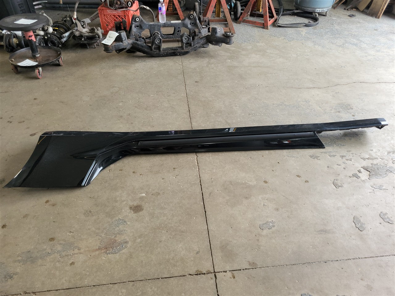 2016 CAMARO LH DRIVER ROCKER MOLDING BLACK GBA 34235 - image 6