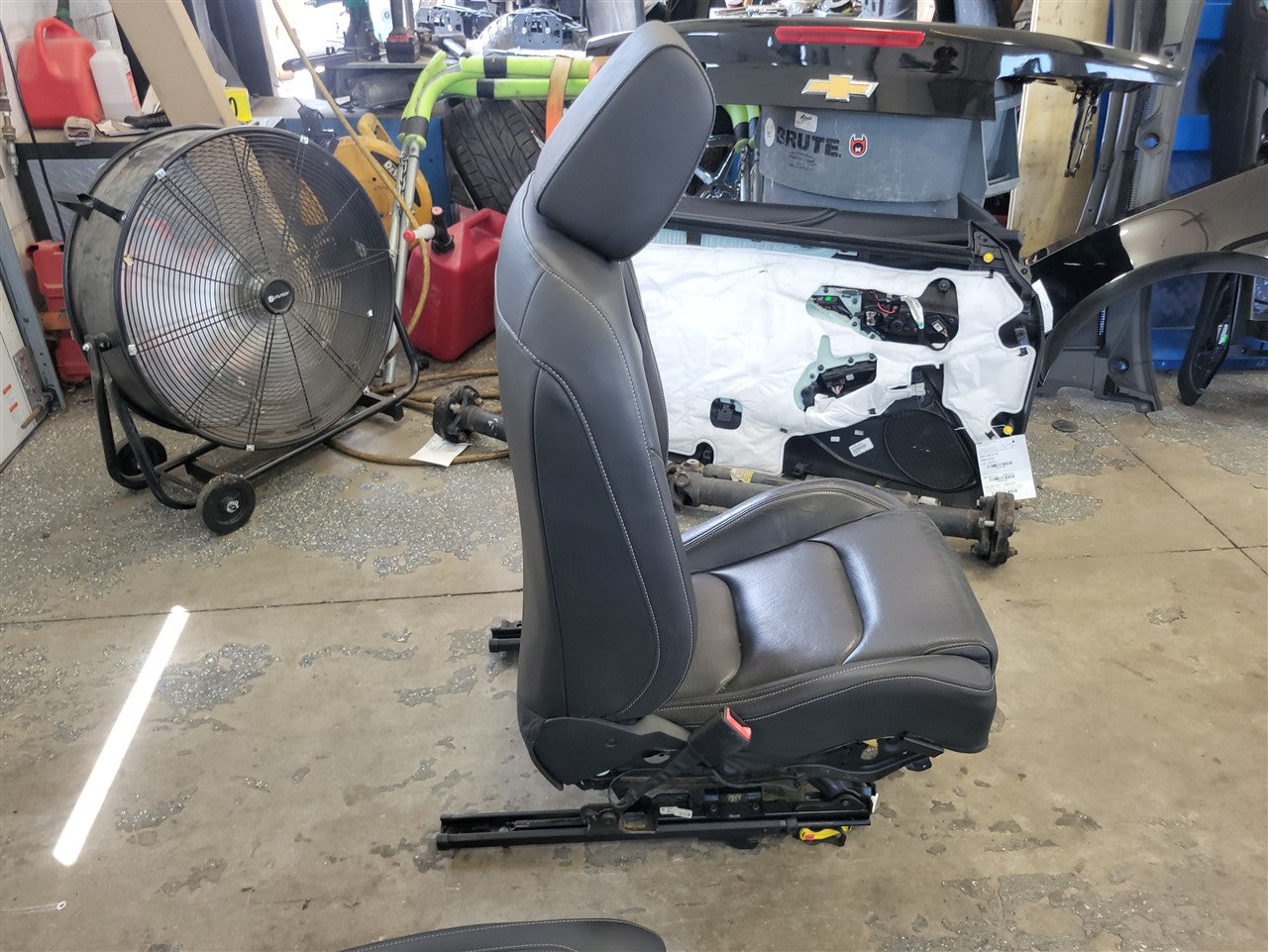 2016 CAMARO FRONT & REAR LEATHER SEATS 34236 - image 7