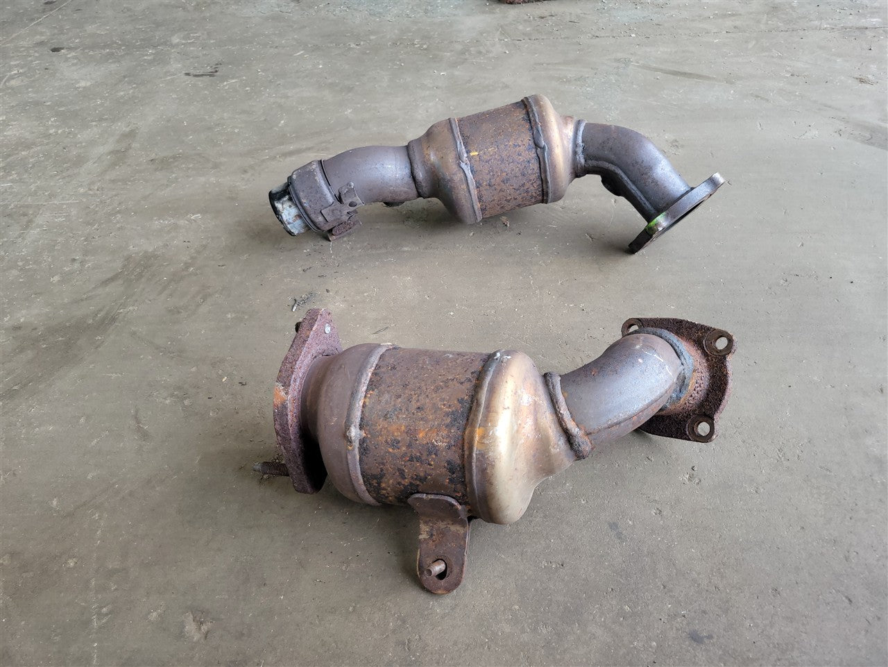 2016 CAMARO OEM 6.2L EXHAUST Y PIPE PAIR 41K MI 34237 - image 12
