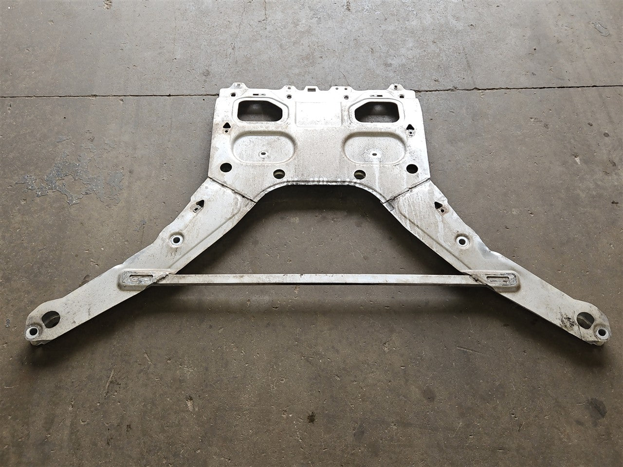 2016 CAMARO FRONT SKID SHEAR PLATE 23379353 34239 - image 1