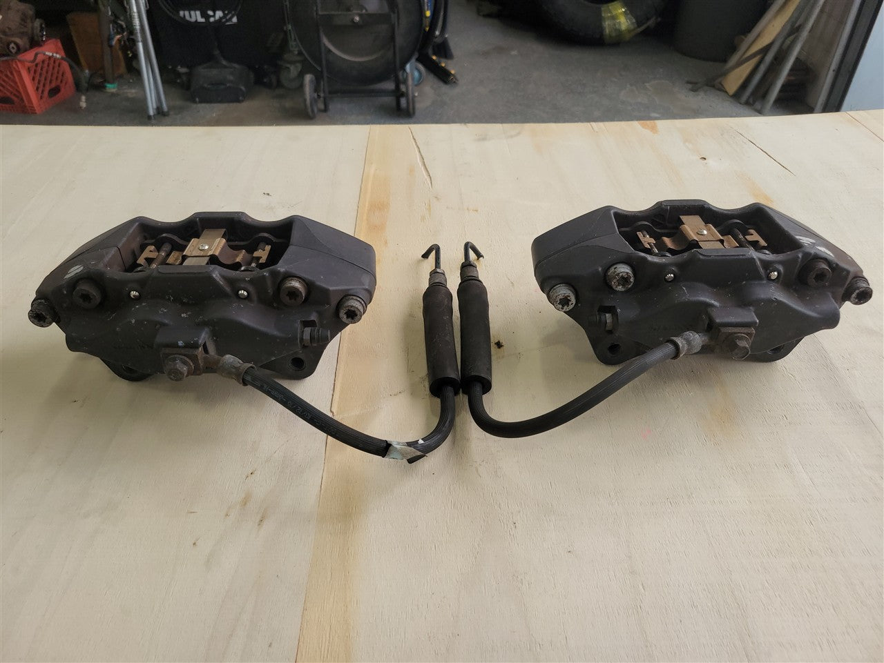 2016 CAMARO SS REAR BREMBO CALIPERS PAIR 34241 - image 5