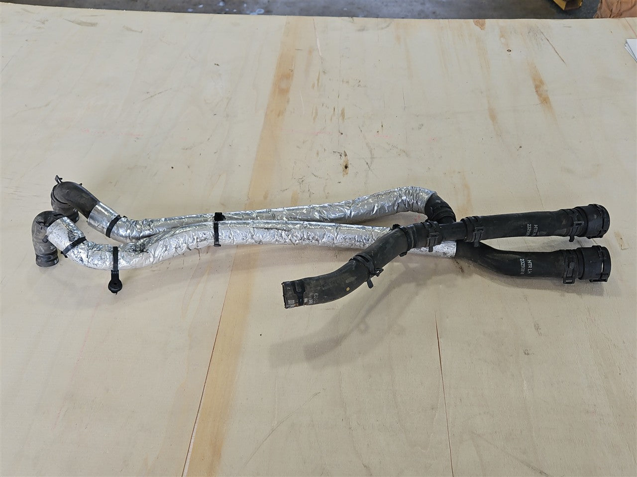 2016 CAMARO 6.2L HEATER HOSES INLET OUTLET 41K 34245 - image 1
