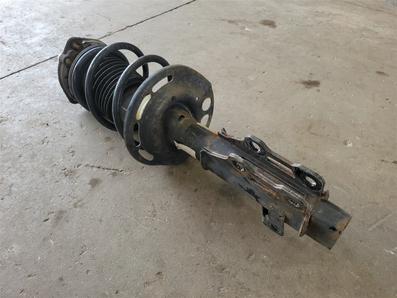 2016 CAMARO LH DRIVER FRONT STRUT 41K 23420871 34246 - image 6