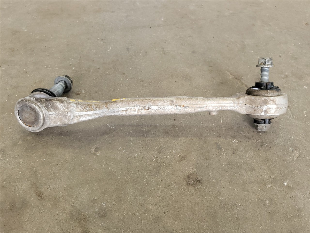 2016 CAMARO LH FRONT REARWARD CONTROL ARM LINK 41K 34248 - image 5