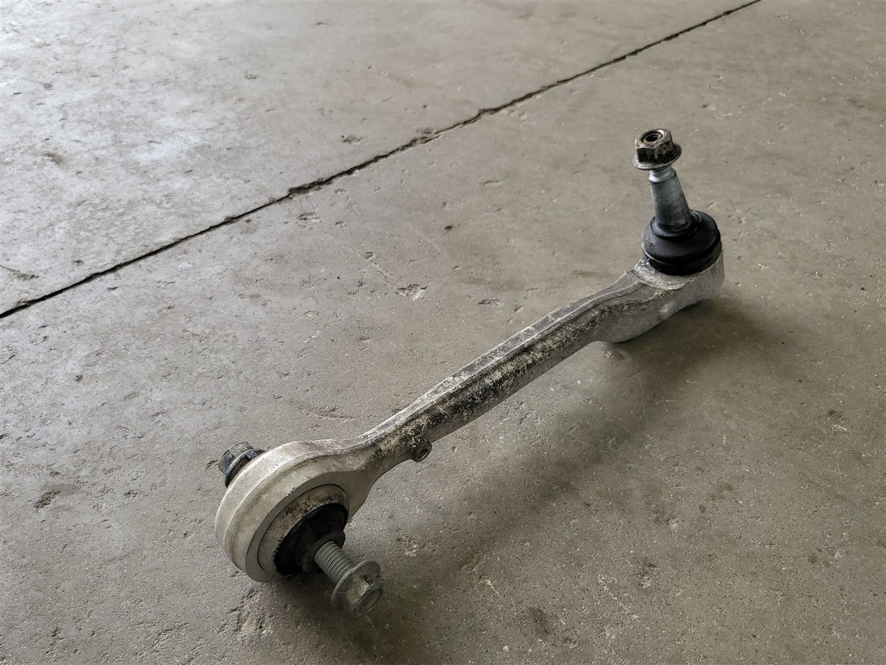 2016 CAMARO LH FRONT REARWARD CONTROL ARM LINK 41K 34248 - image 7