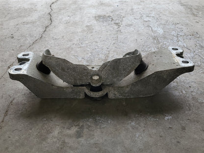 2016 CAMARO MANUAL V8 TRANS CROSSMEMBER 84119729 34251 - image 11