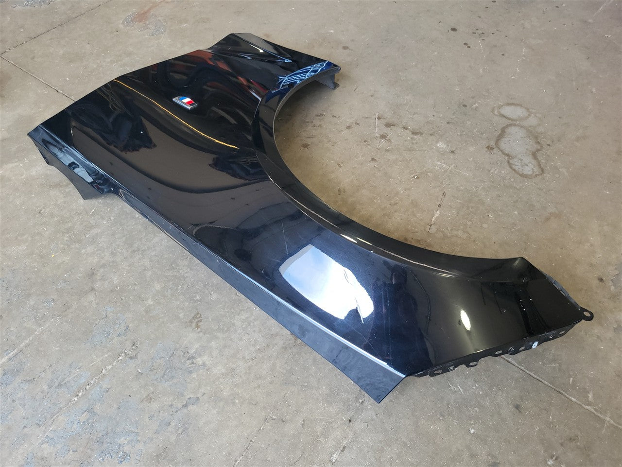 2016 CAMARO LH FENDER BLACK GBA 5D1 2 SMALL DENTS 34252 - image 7