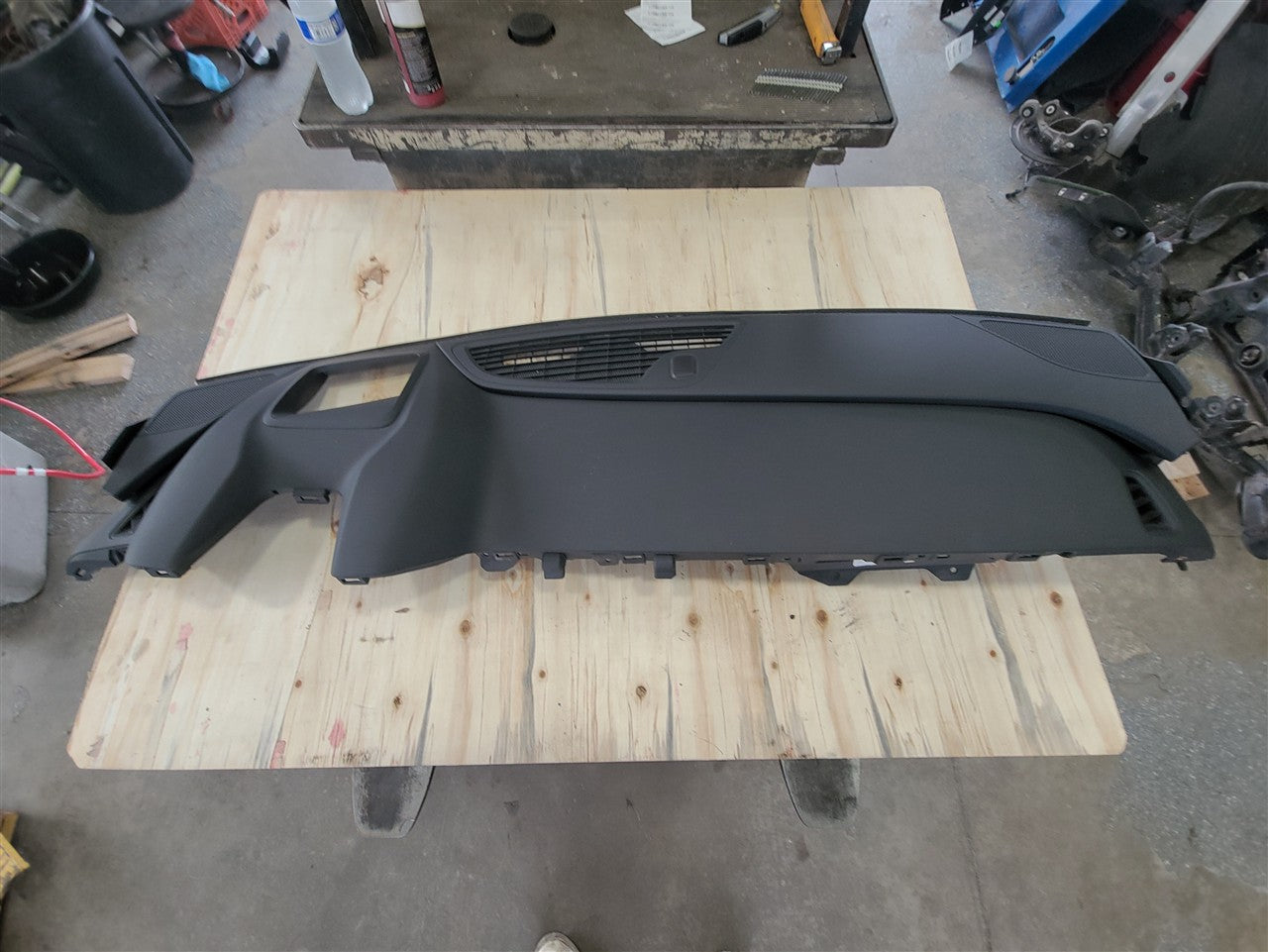 2016 CAMARO UPPER DASH PANEL & RH BAG 34256 - image 1