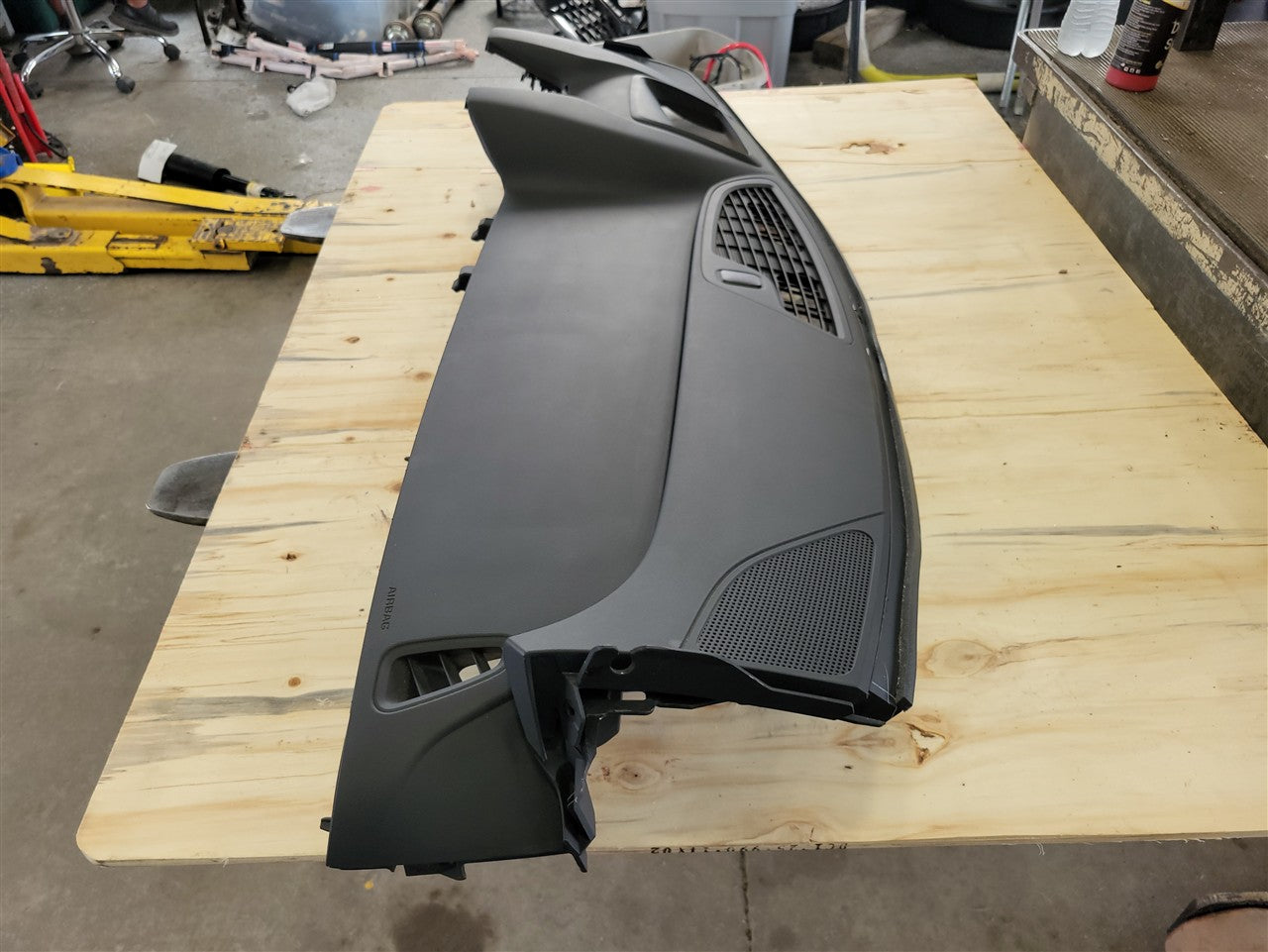 2016 CAMARO UPPER DASH PANEL & RH BAG 34256 - image 4