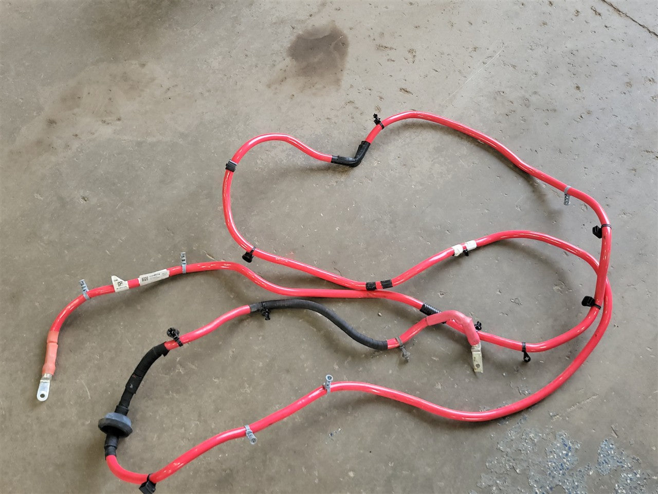 2016 CAMARO POSITIVE BATTERY CABLE TRUNK TO ENGINE 23404974 34259 - image 1
