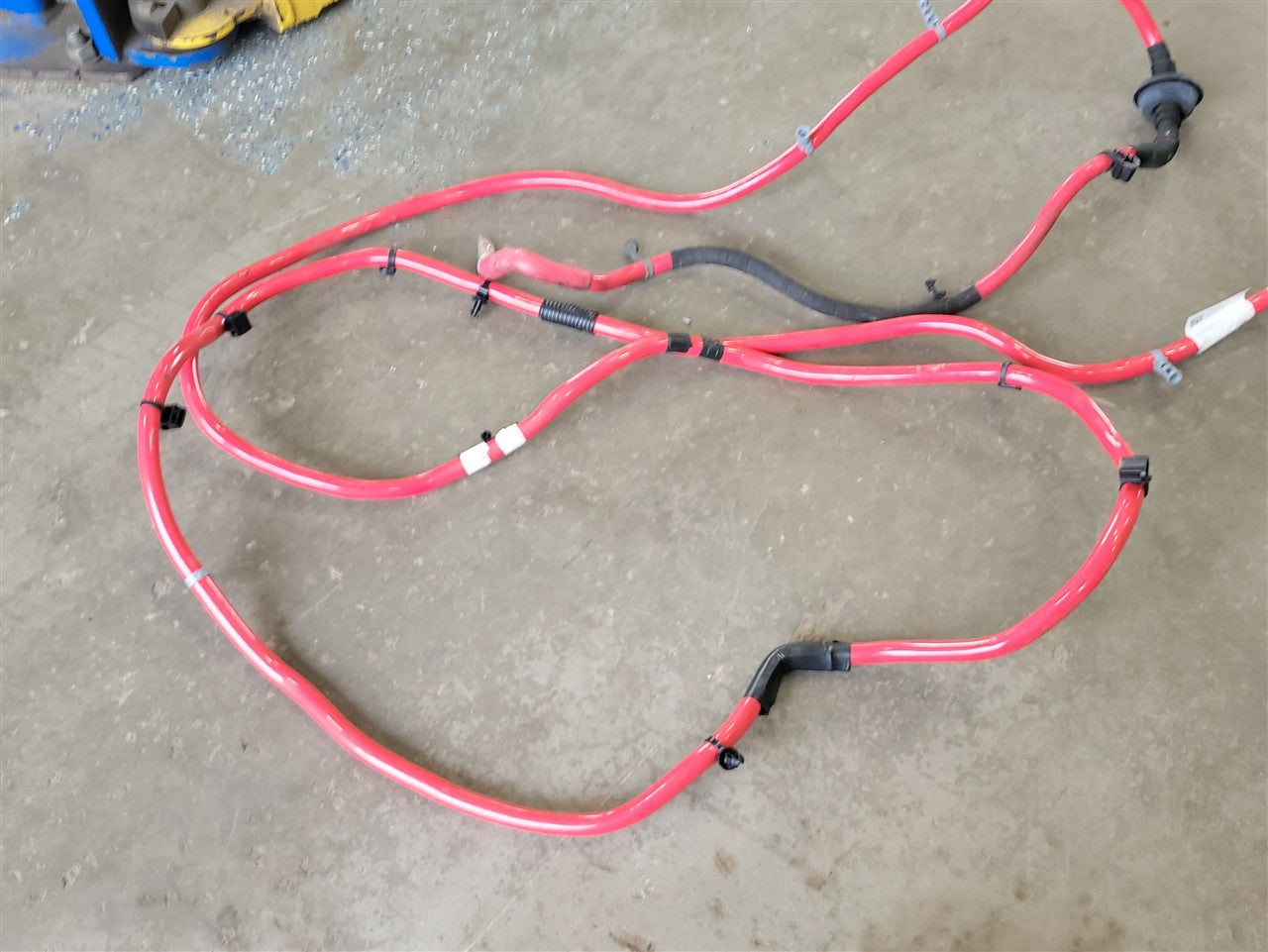 2016 CAMARO POSITIVE BATTERY CABLE TRUNK TO ENGINE 23404974 34259 - image 9
