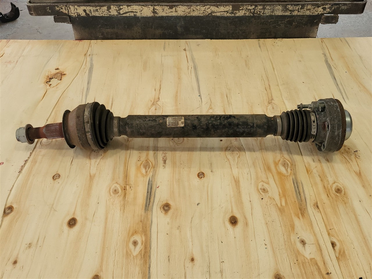 2016 CAMARO LH AXLE SHAFT SS 22972610 41K 34260 - image 2