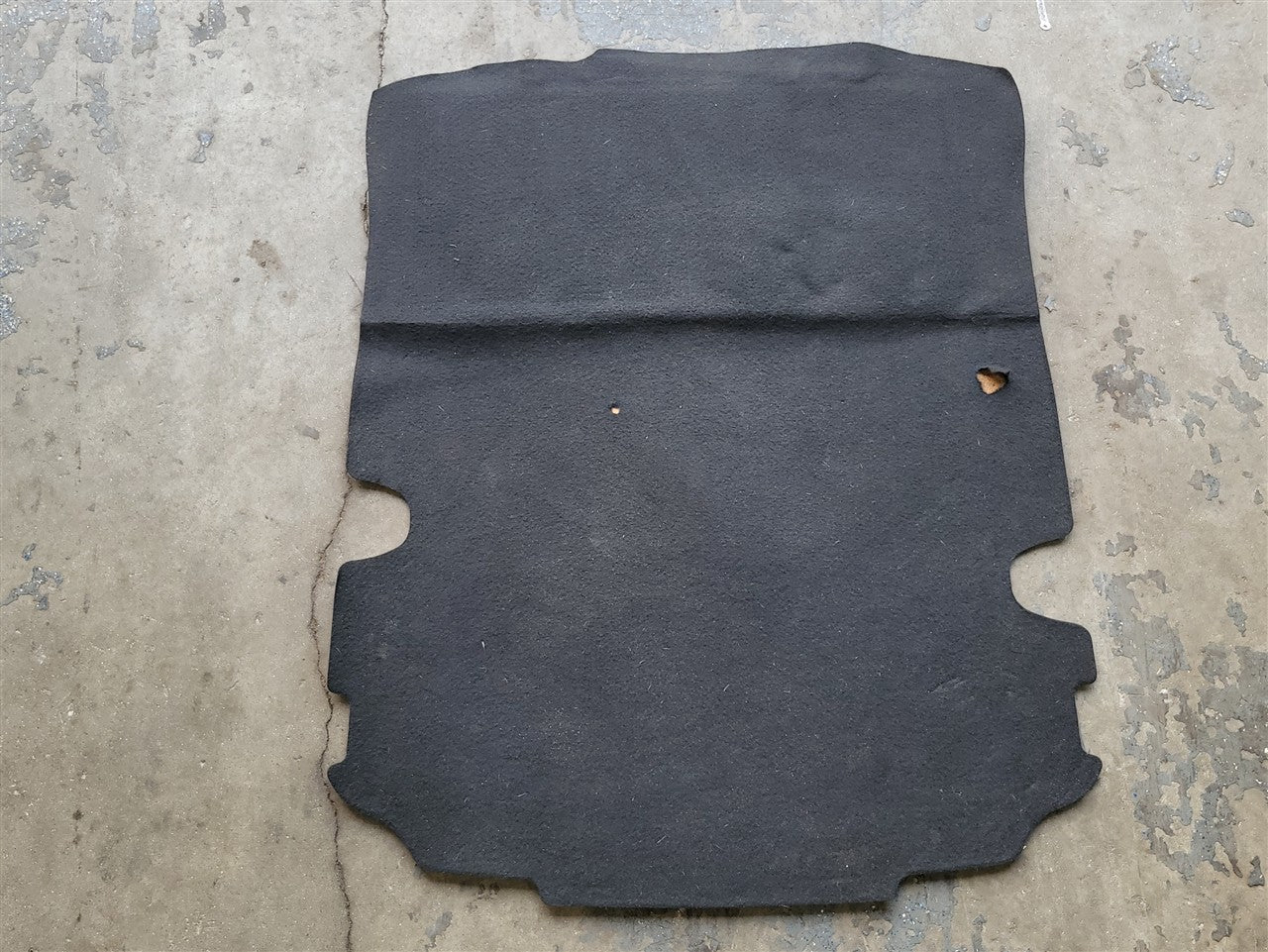 2016 CAMARO REAR TRUNK FLOOR CARPET SPARE COVER 34265 - image 1