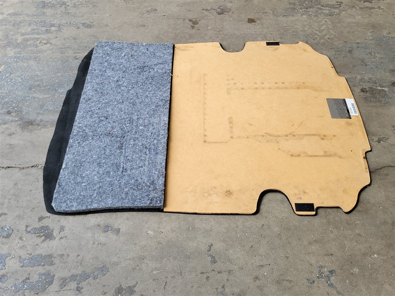 2016 CAMARO REAR TRUNK FLOOR CARPET SPARE COVER 34265 - image 10