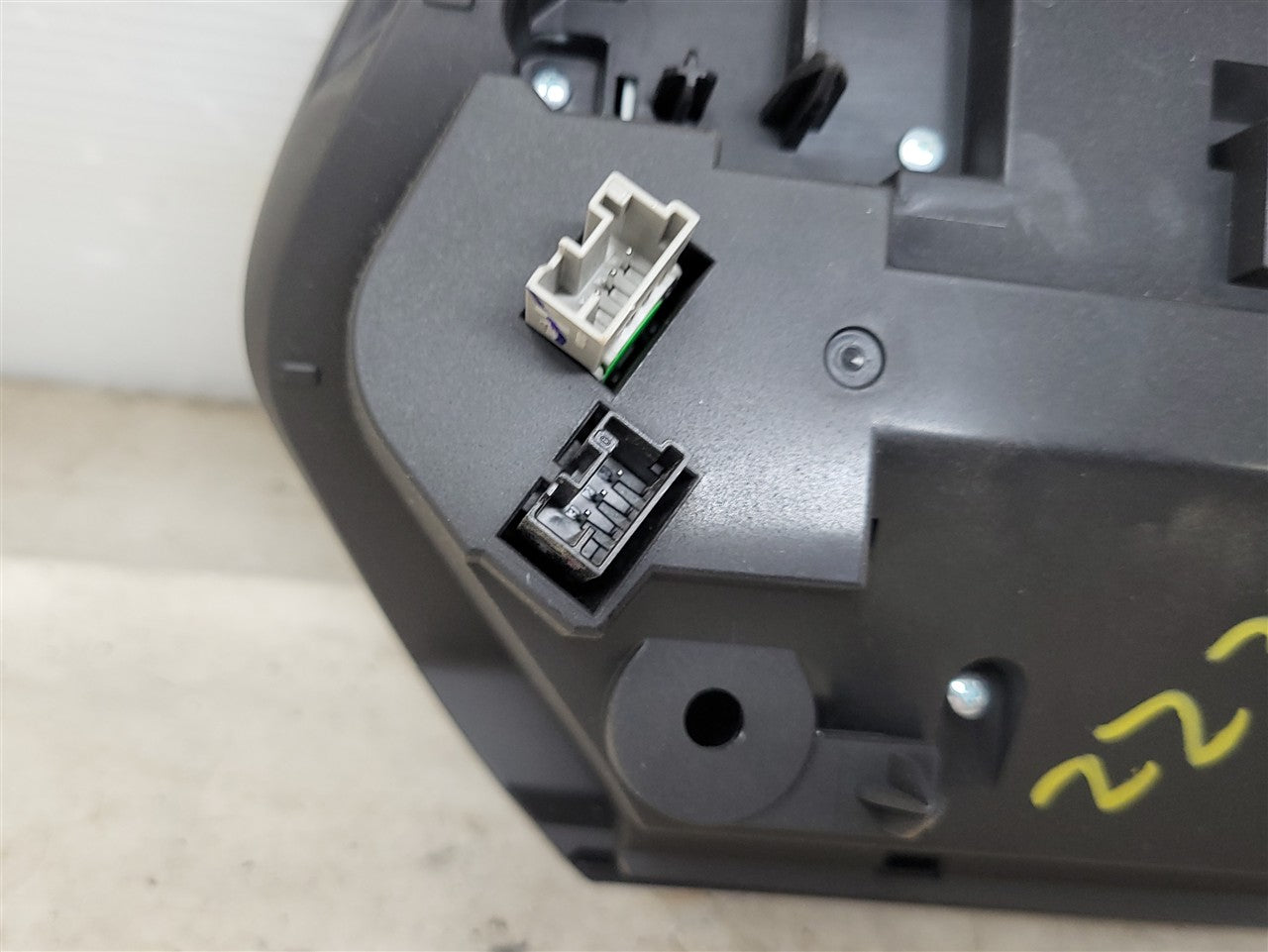 2016 CAMARO 8.0" RADIO DISPLAY SCREEN 84015998 34266 - image 10