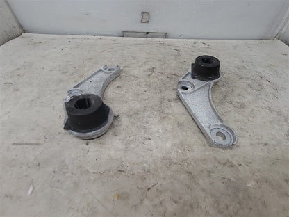2016 CAMARO REAR EXHAUST HANGERS PAIR LH RH 34269 - image 5