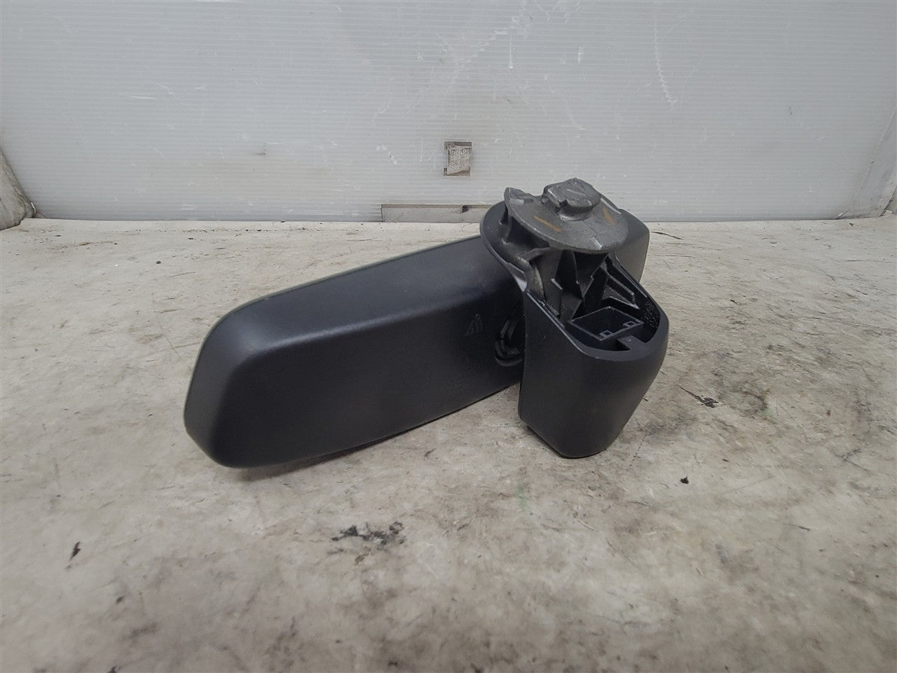 2016 CAMARO REAR VIEW MIRROR UE1 DD8 84483023 34271 - image 4