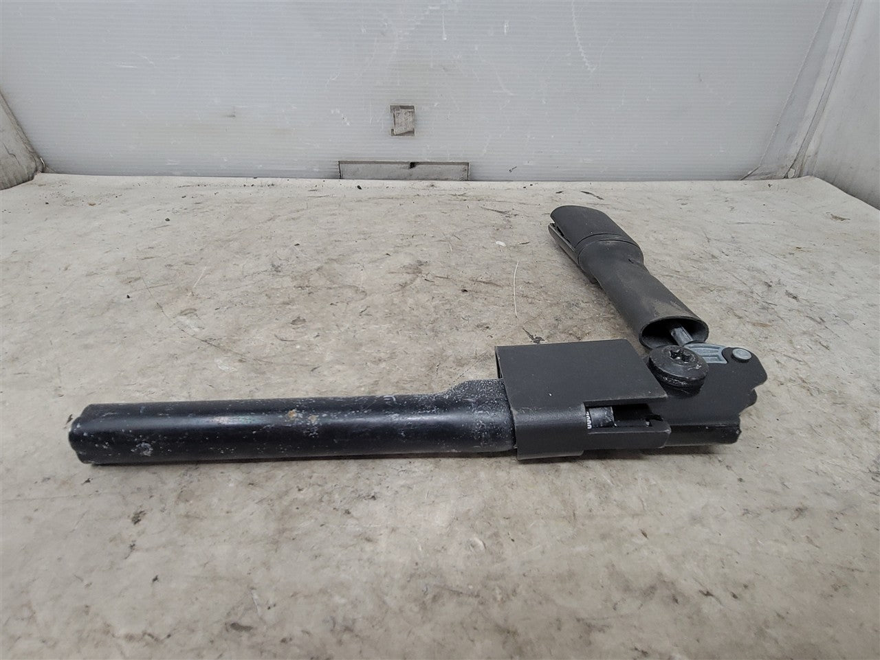 2016 CAMARO LH DRIVER FRONT SEAT BELT TENSIONER 34274 - image 2