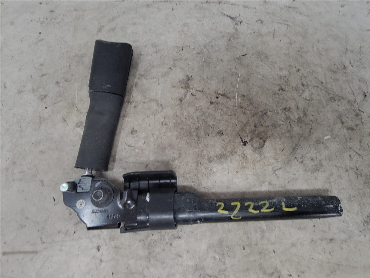 2016 CAMARO LH DRIVER FRONT SEAT BELT TENSIONER 34274 - image 6