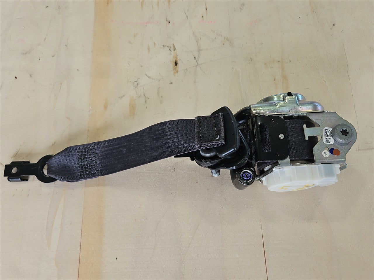 2016 CAMARO LH FRONT SEAT BELT RETRACTOR COUPE 34276 - image 10