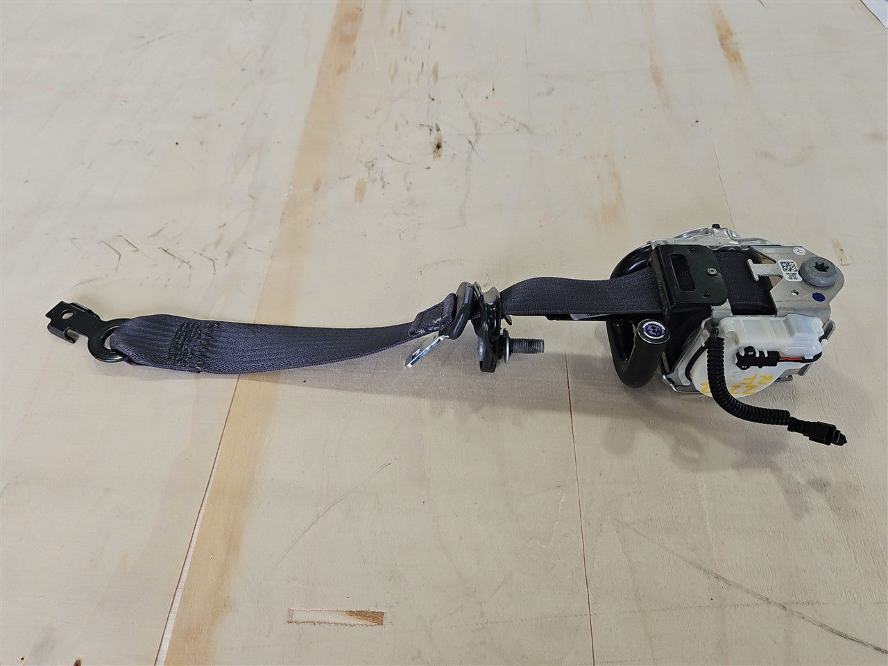 2016 CAMARO RH FRONT SEAT BELT RETRACTOR COUPE 34277 - image 6