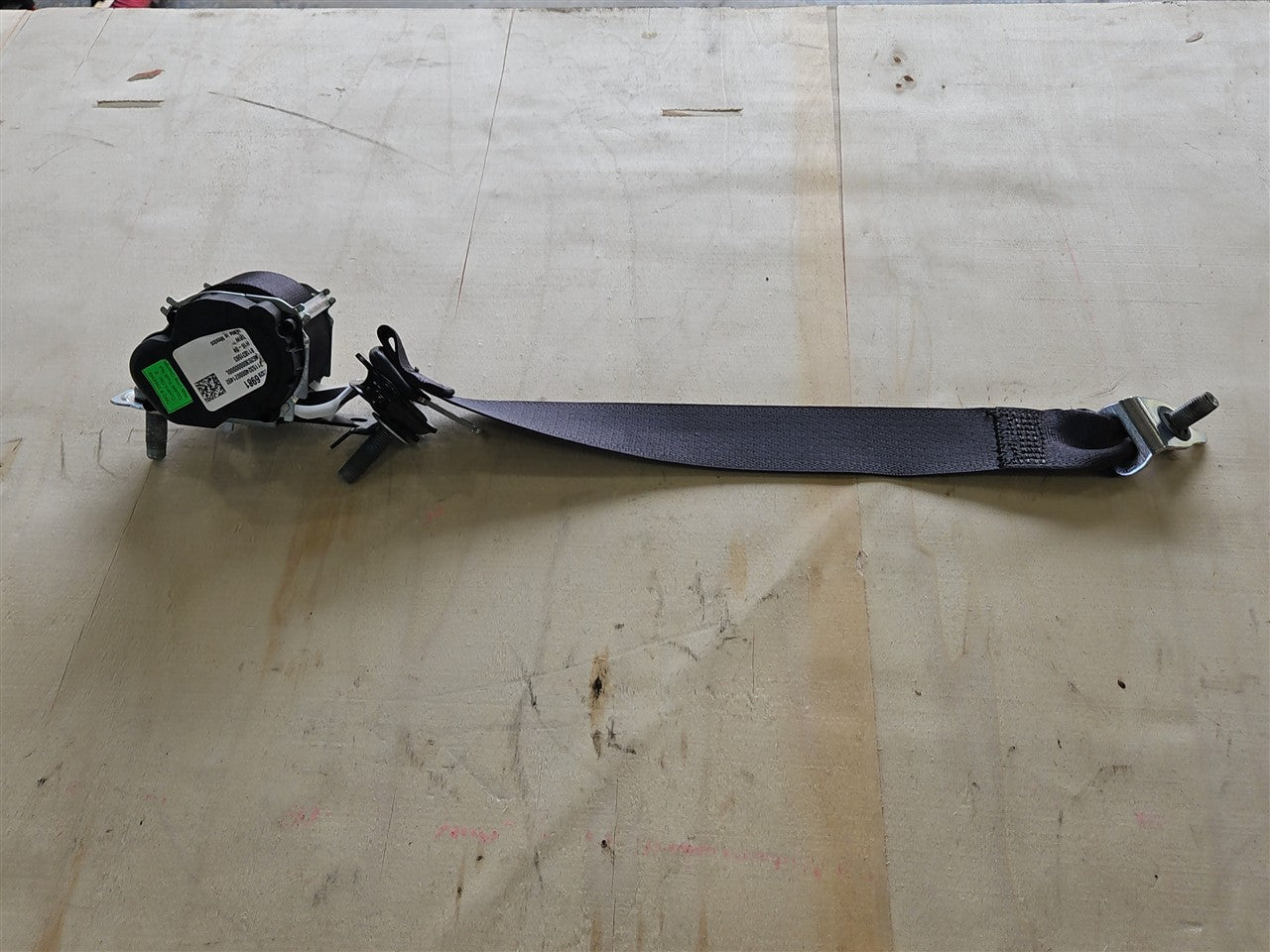 2016 CAMARO LH DRIVER REAR SEAT BELT RETRACTOR 34279 - image 3