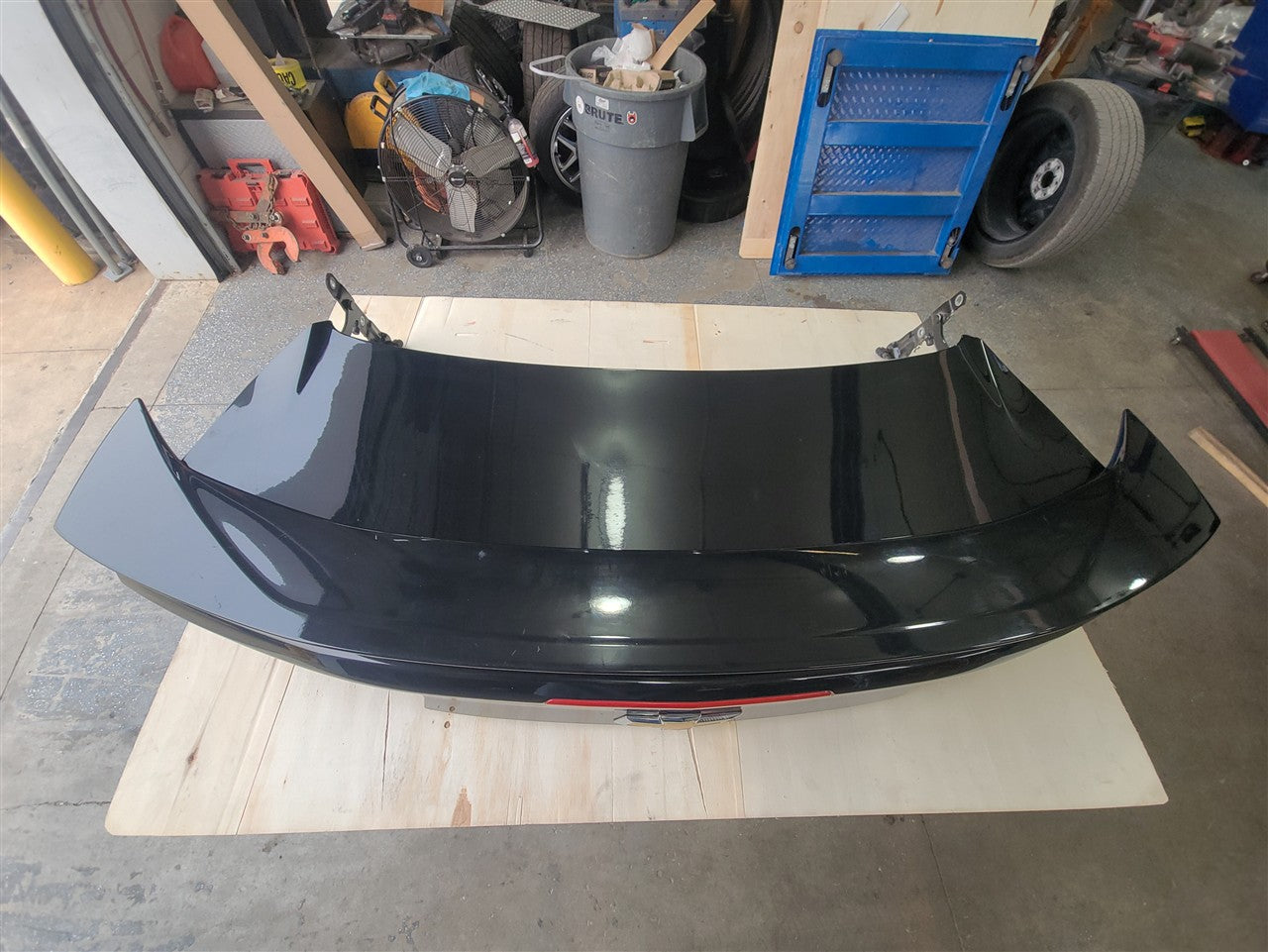 2016 CAMARO DECKLID W/SS SPOILER BLACK GBA 000 34280 - image 9