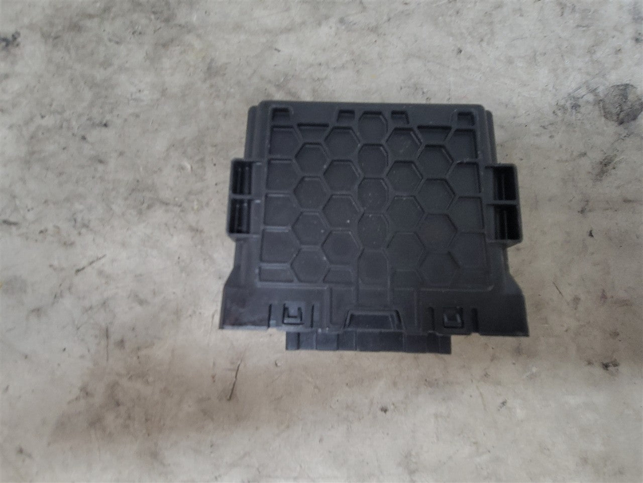 2016 CAMARO SERIAL NETWORK DATA CONTROL MODULE 13509768 34288 - image 6