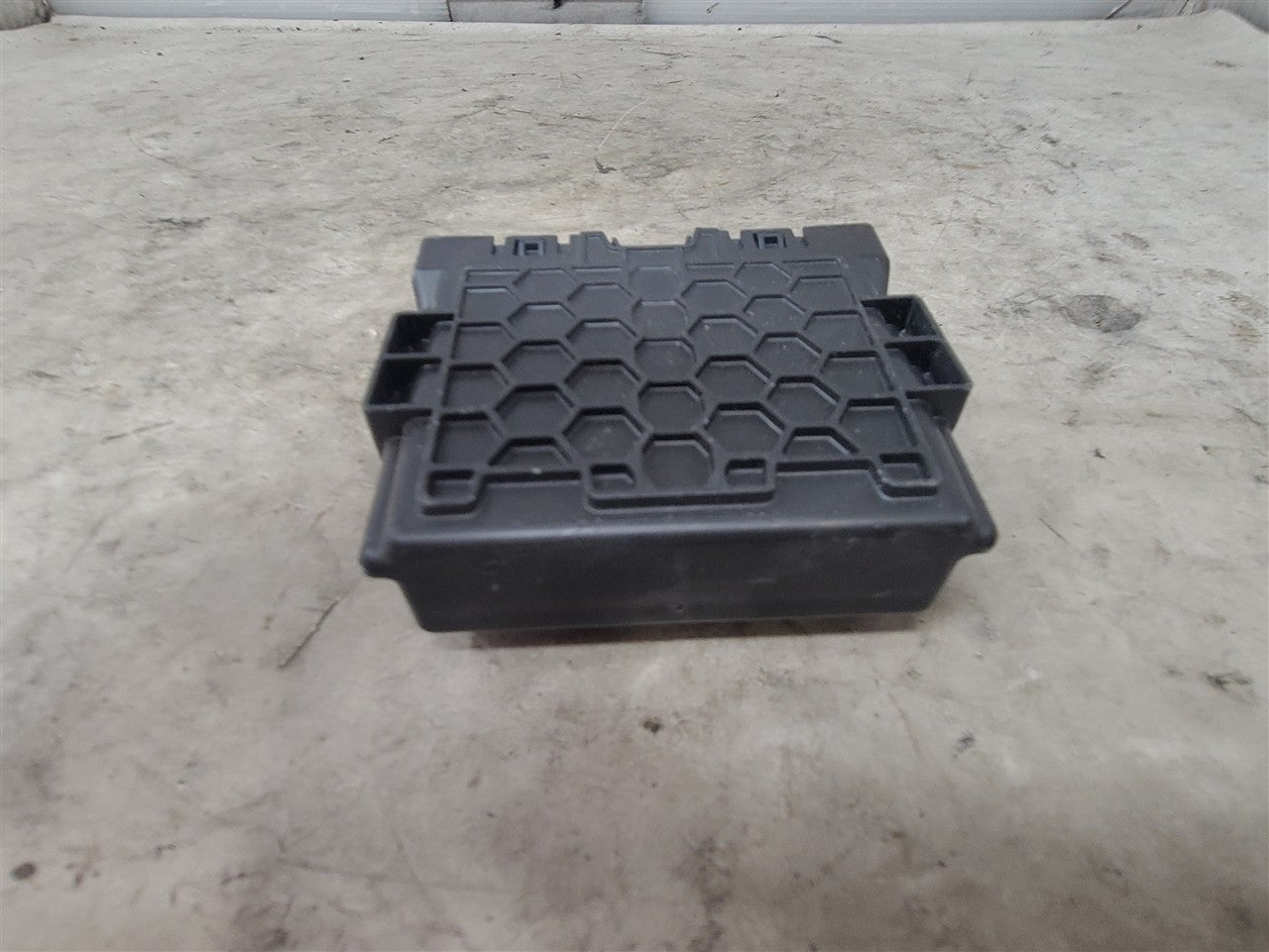 2016 CAMARO SERIAL NETWORK DATA CONTROL MODULE 13509768 34288 - image 9