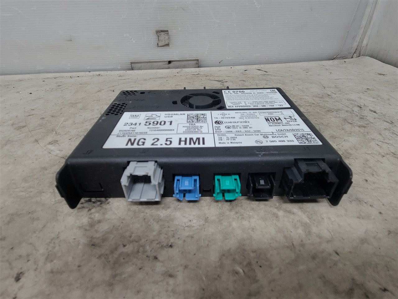 2016 CAMARO HMI MODULE 23415901 34289 - image 2