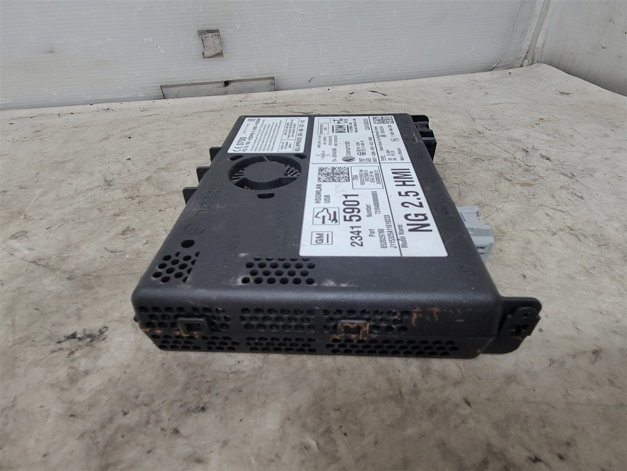 2016 CAMARO HMI MODULE 23415901 34289 - image 5