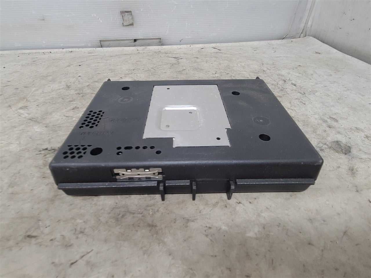 2016 CAMARO HMI MODULE 23415901 34289 - image 9