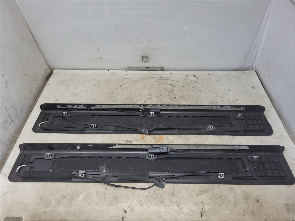 Used OEM 2016-2024 CAMARO LIGHTED DOOR SILL TRIM SCUFF PLATES DRIVER, actual item photo 7